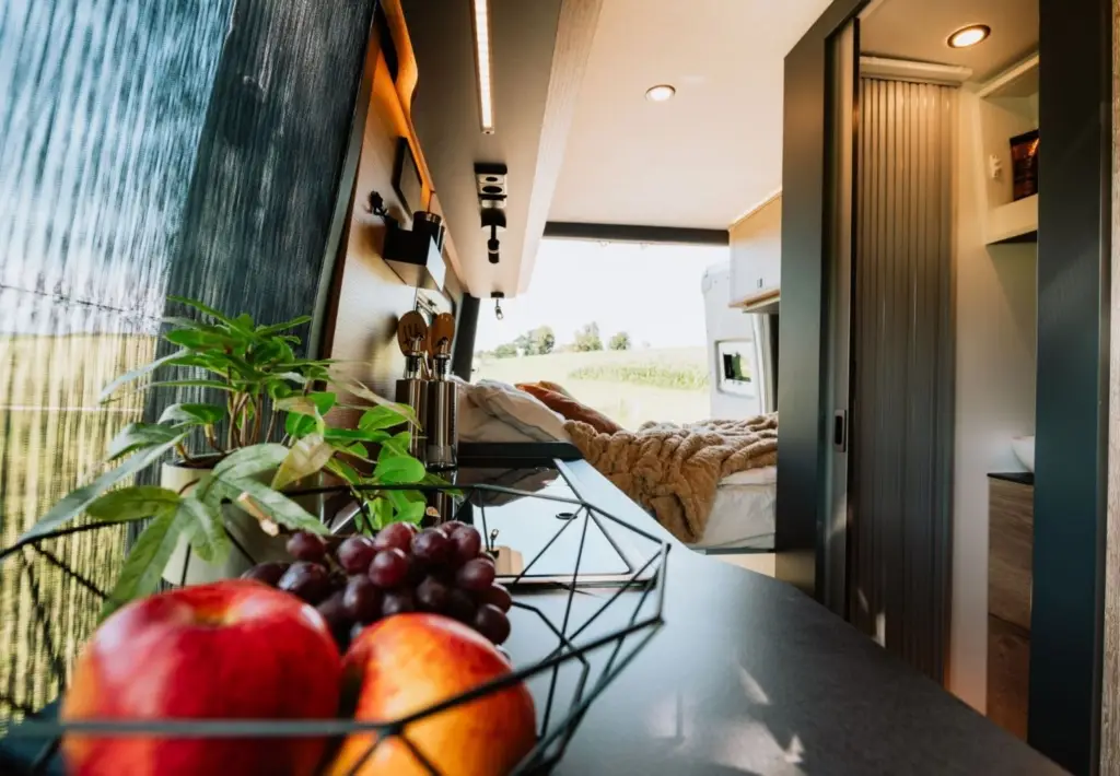 Aventuro 600 4 x 4 cocina