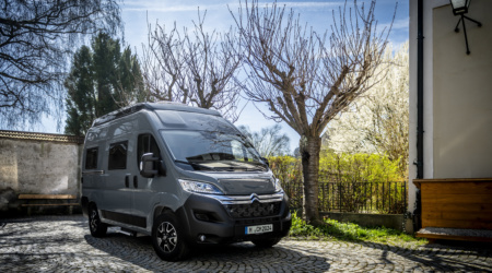 DRIVE540_exterior_front