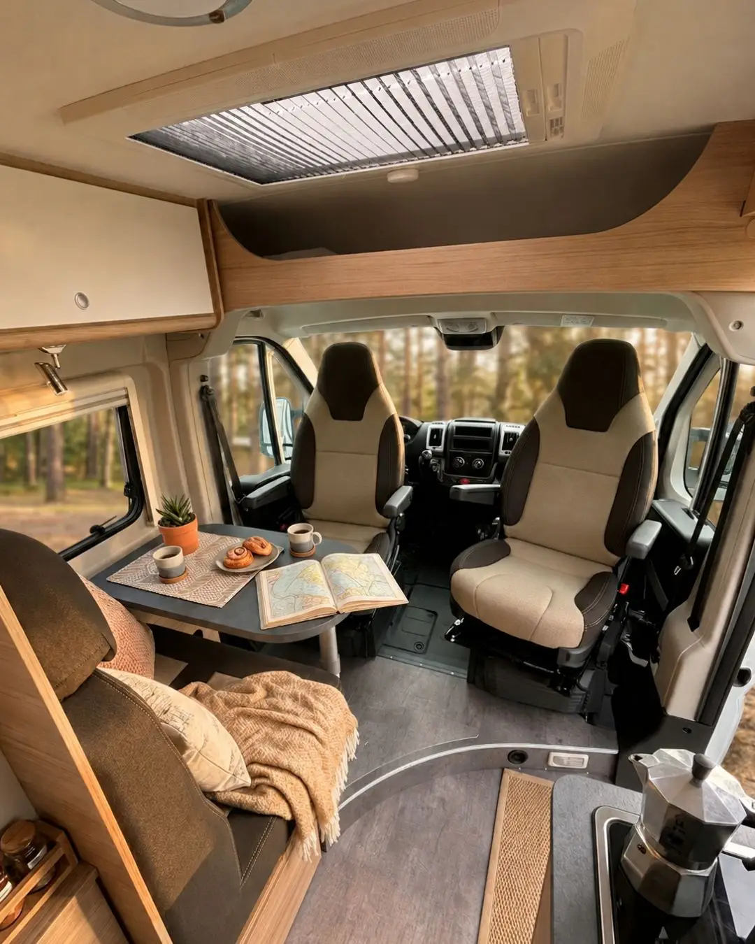 Roadcar-alquiler-salón