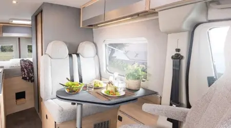 poessl-trenta-600-asientos